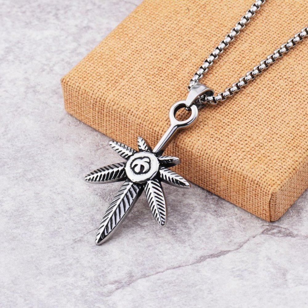 ❤️Retro small hemp leaf maple pendant necklace for women/men, N90201P192